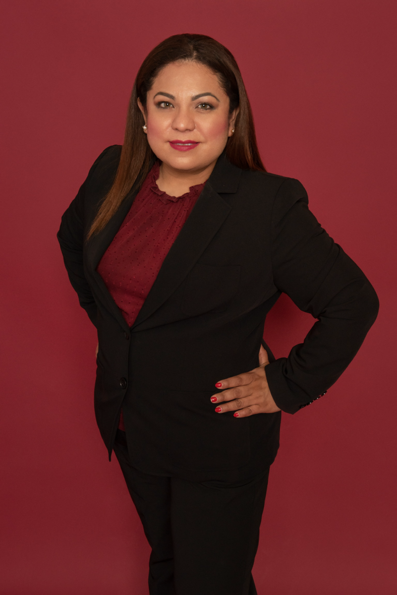 Lorena Cortés Domínguez, Fundadora y Directora General de TAXREPUBLIC, Inc.